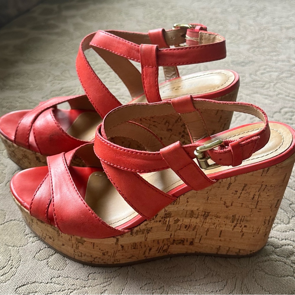 Arezzo Wedges